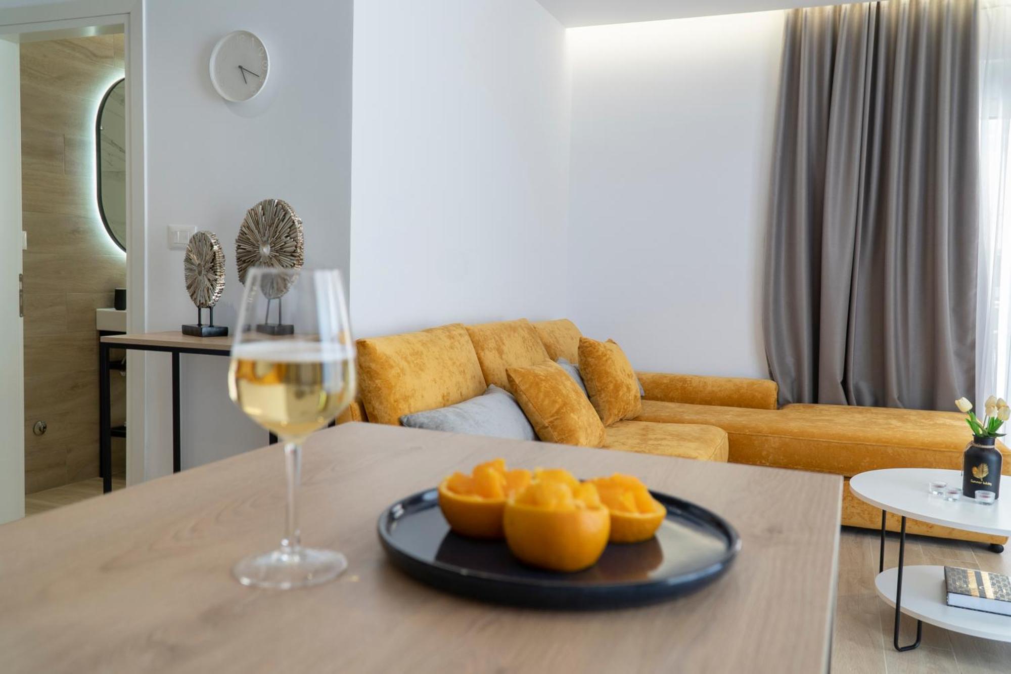 Mateo Apartments Саранда Экстерьер фото
